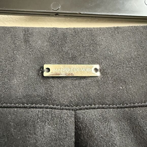Maniere De Voir Womens Black Suede Buckle Detail Pants Stretch Front Zip 4 - Picture 7 of 9